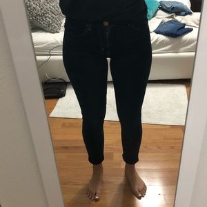 Dark wash American Eagle Jeans